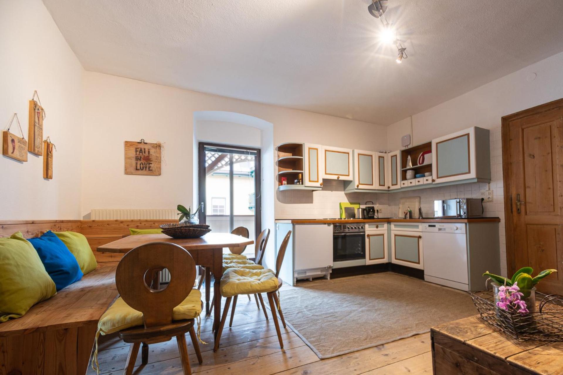 Absteige Innsbruck- Zentrale Ferienapartments mit Balkon und Gartennützung Exterior foto