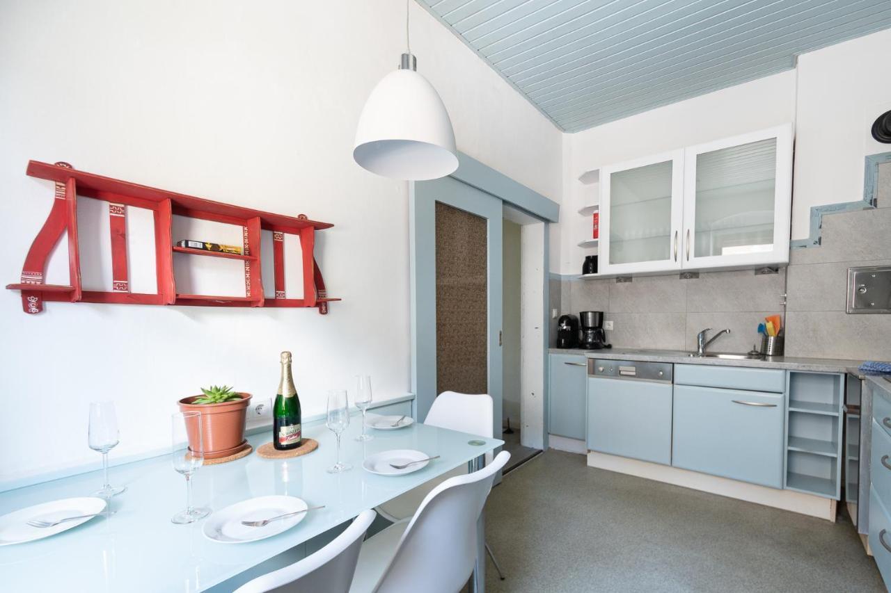 Absteige Innsbruck- Zentrale Ferienapartments mit Balkon und Gartennützung Exterior foto