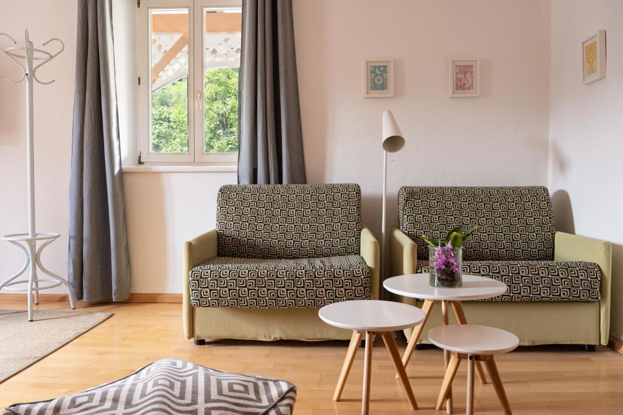 Absteige Innsbruck- Zentrale Ferienapartments mit Balkon und Gartennützung Exterior foto